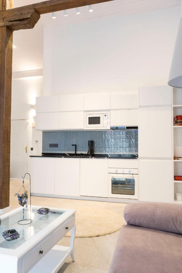 Acogedor Apartamento En Pleno Centro De Malaga By Sharingco Apartment ภายนอก รูปภาพ