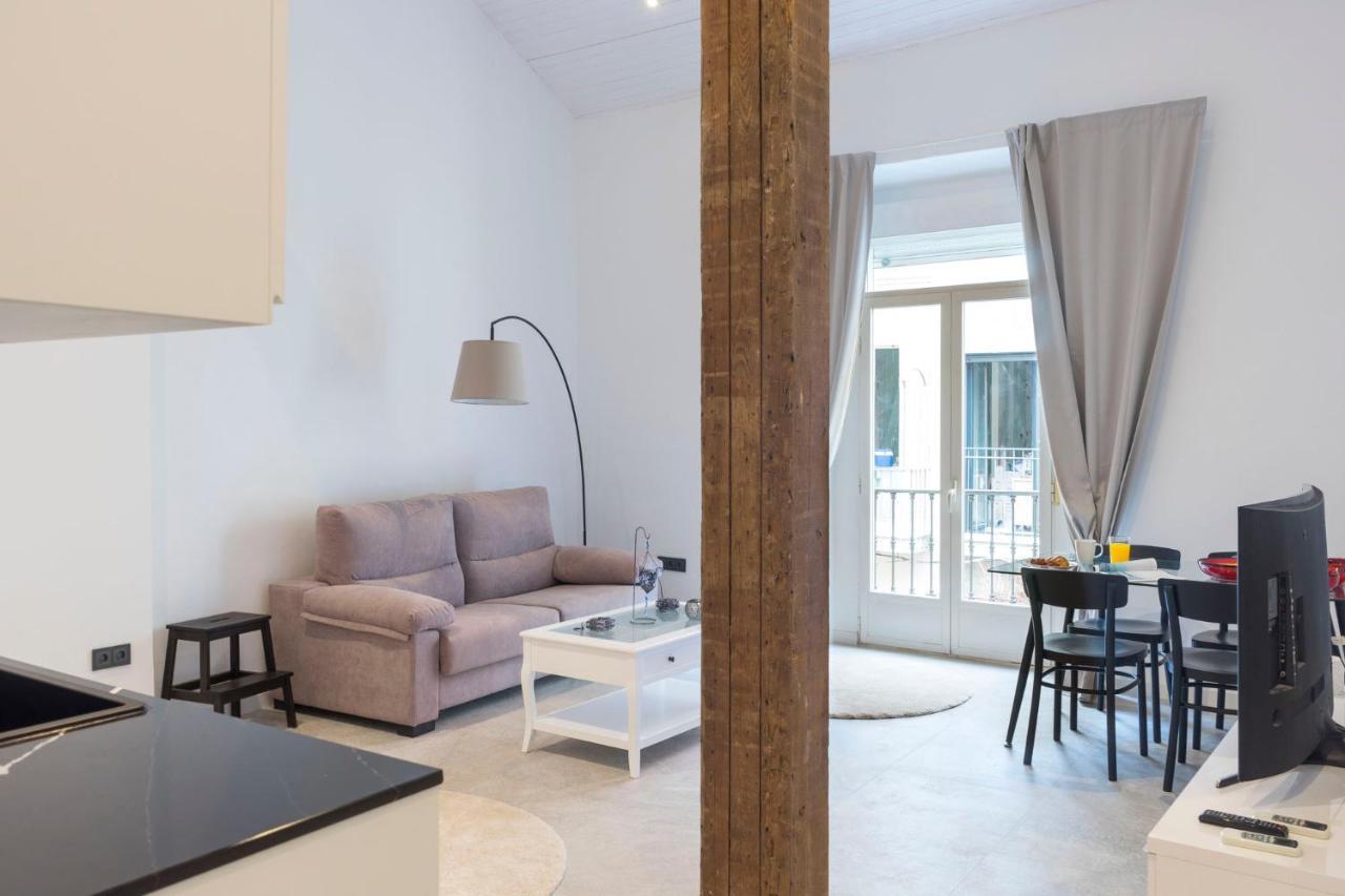 Acogedor Apartamento En Pleno Centro De Malaga By Sharingco Apartment ภายนอก รูปภาพ